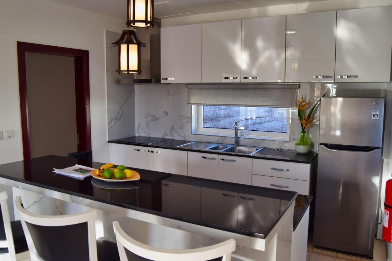 Venlia Apartment Victoria Exterior photo